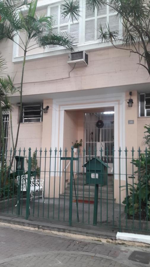 Apartment Kitnet Anibal De Mendonca Ipanema Rio de Janeiro